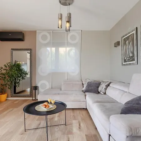 Privepolai By Guide Vila