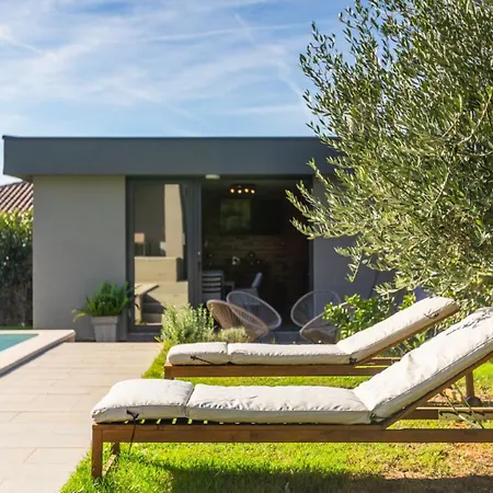 Privepolai By Guide Villa Pula