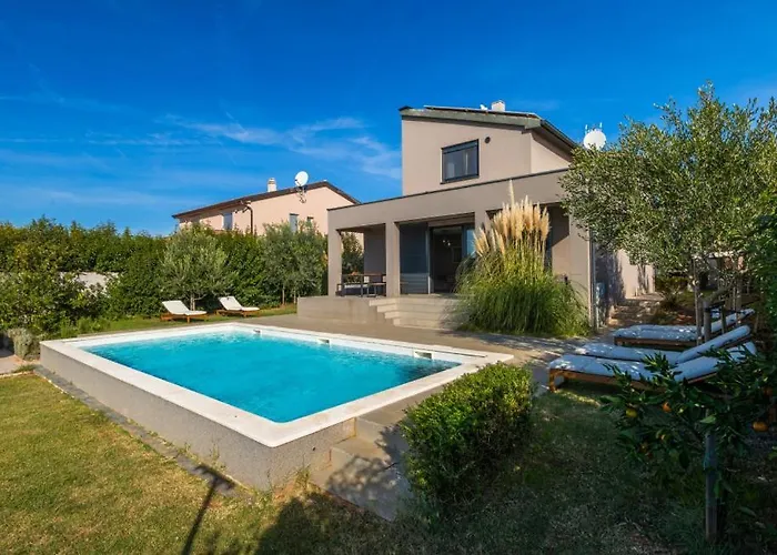 Privepolai By Guide Villa *