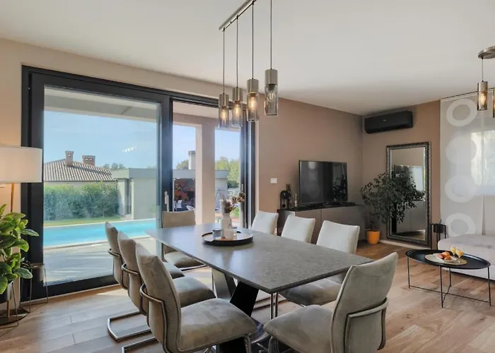 Privepolai By Guide Villa Pula