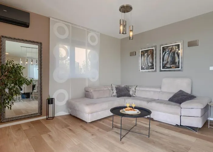 Villa Privepolai By Guide