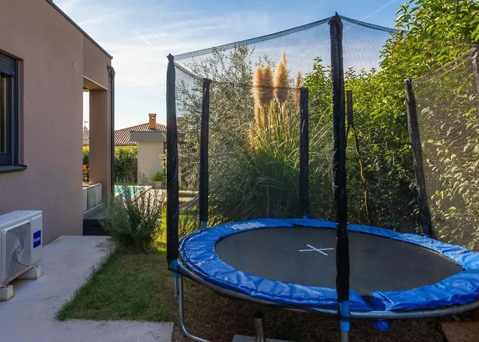 Villa Privepolai By Guide *