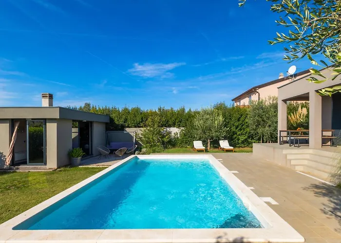 Villa Privepolai By Guide