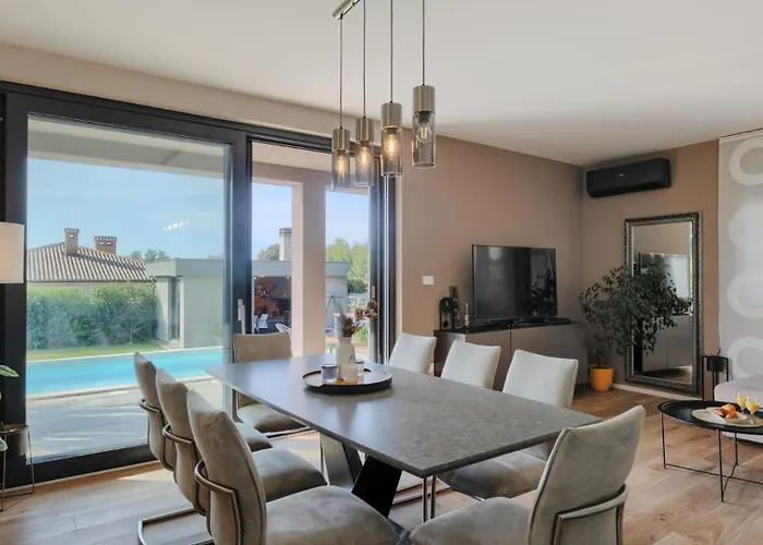 Privepolai By Guide *