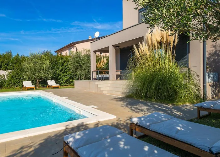 Privepolai By Guide * פולה