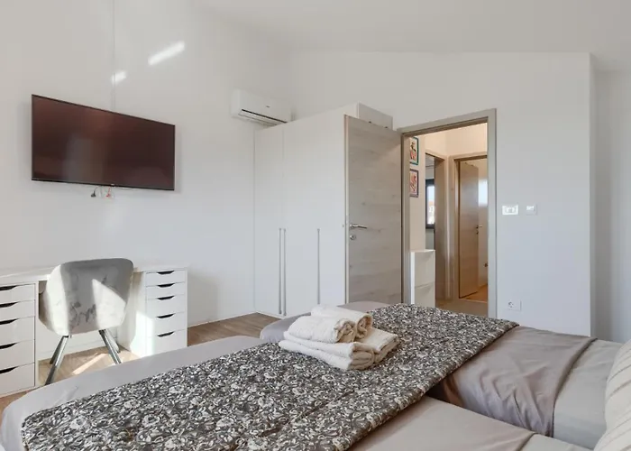 Privepolai By Guide וילה *