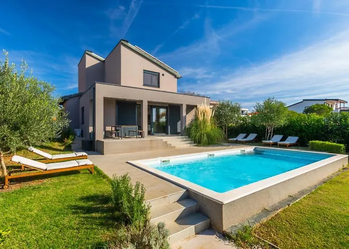 빌라 Privepolai By Guide 풀라