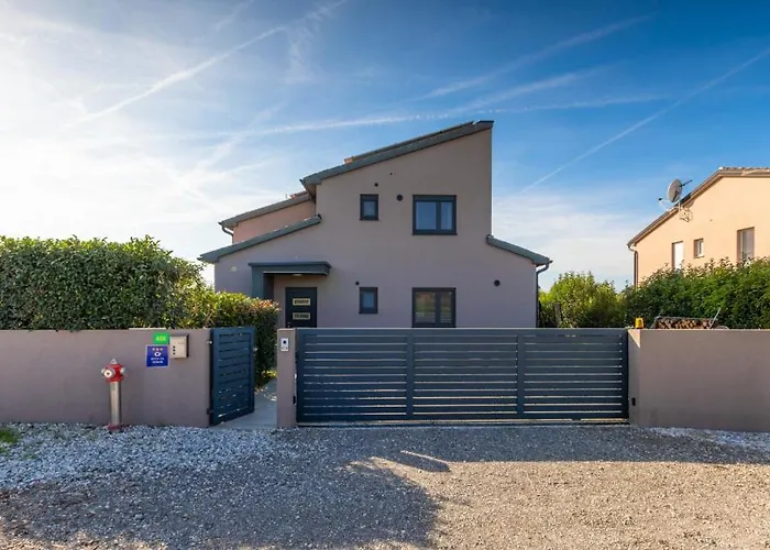 Privepolai By Guide * 풀라