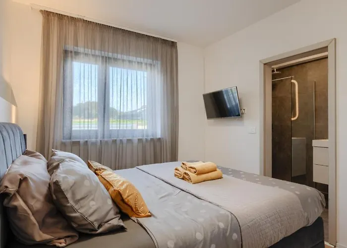 Privepolai By Guide 빌라 풀라