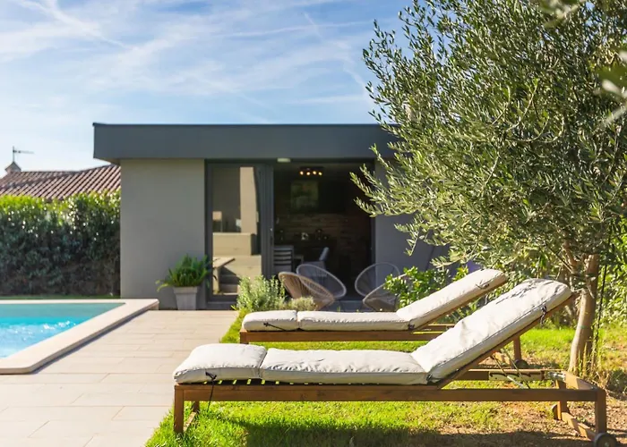 Privepolai By Guide 빌라 풀라