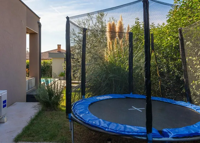 빌라 Privepolai By Guide 풀라