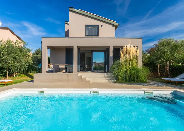 Privepolai By Guide 풀라