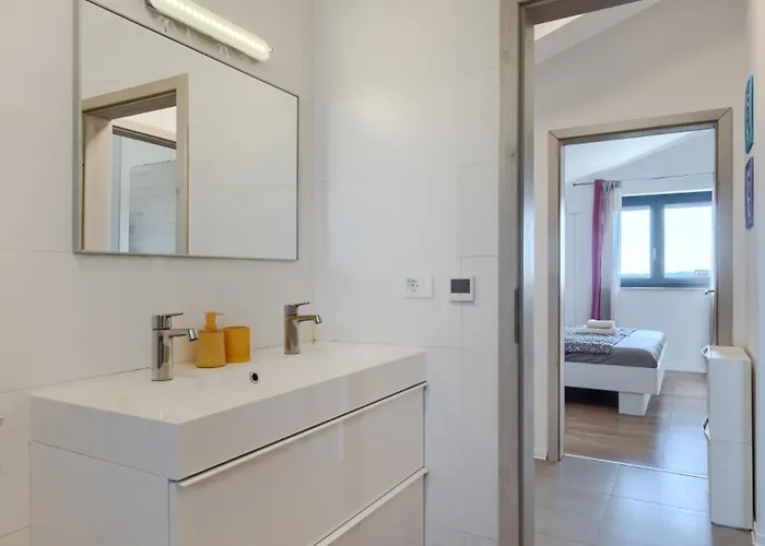 Privepolai By Guide 빌라 풀라